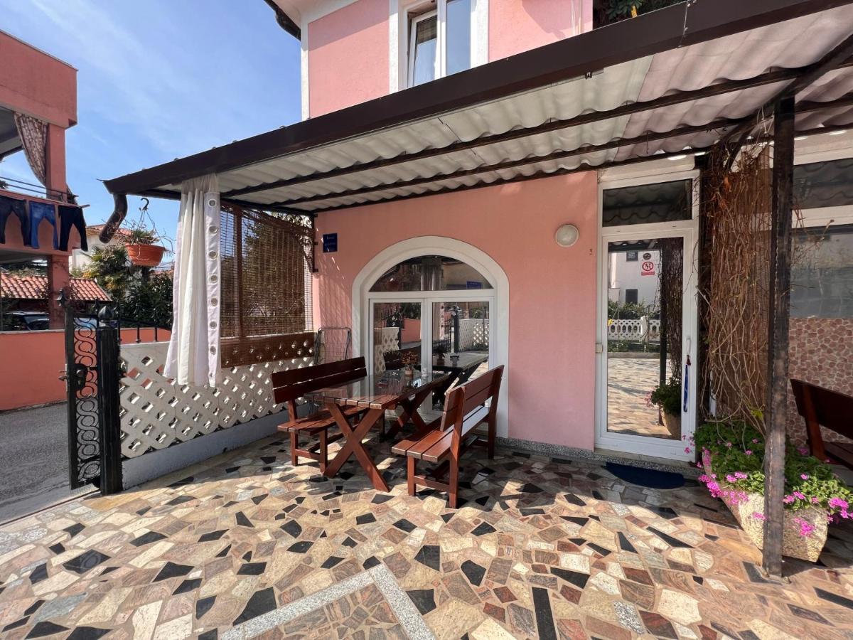 Apartments Tereza Novigrad Istria 외부 사진
